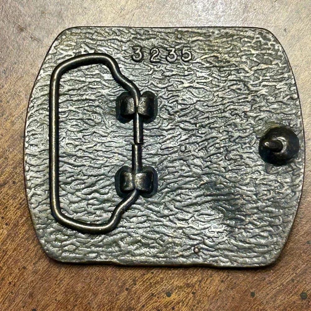 Belt Buckle OS Brass 69% Fewer Cavities With Grass Vintage 70s Novelty 3235